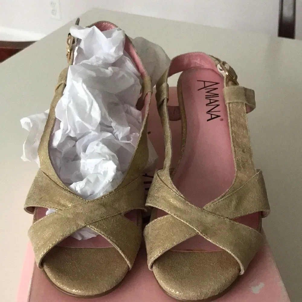 Amiana Formal Dress Golden Sandals size 4